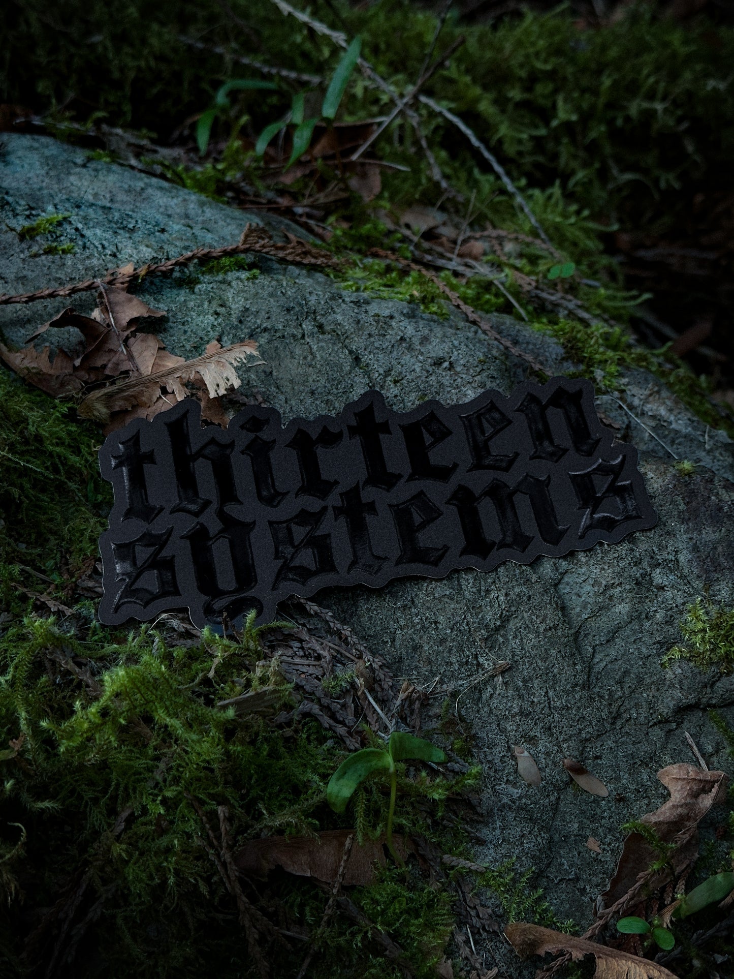 XL Thirteen Systems Logo Slap - Spot Gloss Black/Black