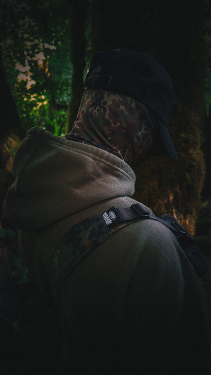 Flecktarn Sling + Exclusive Patch