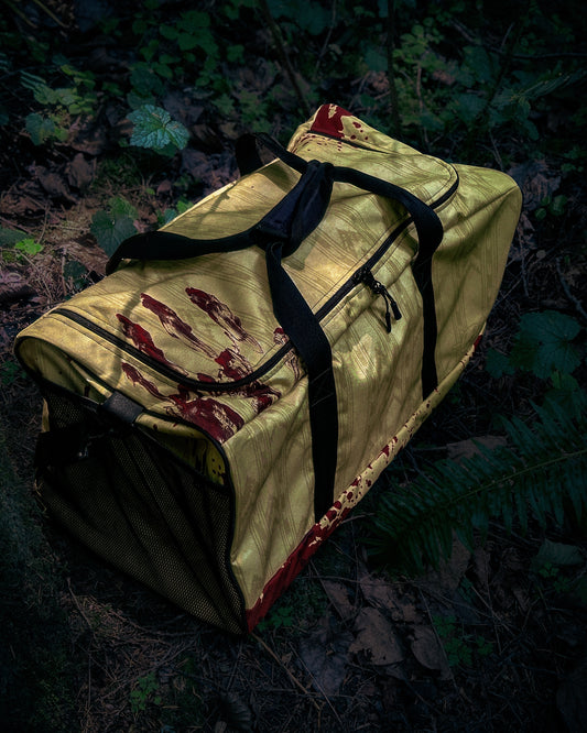 Backrooms Corrupted 50L Kit Duffel