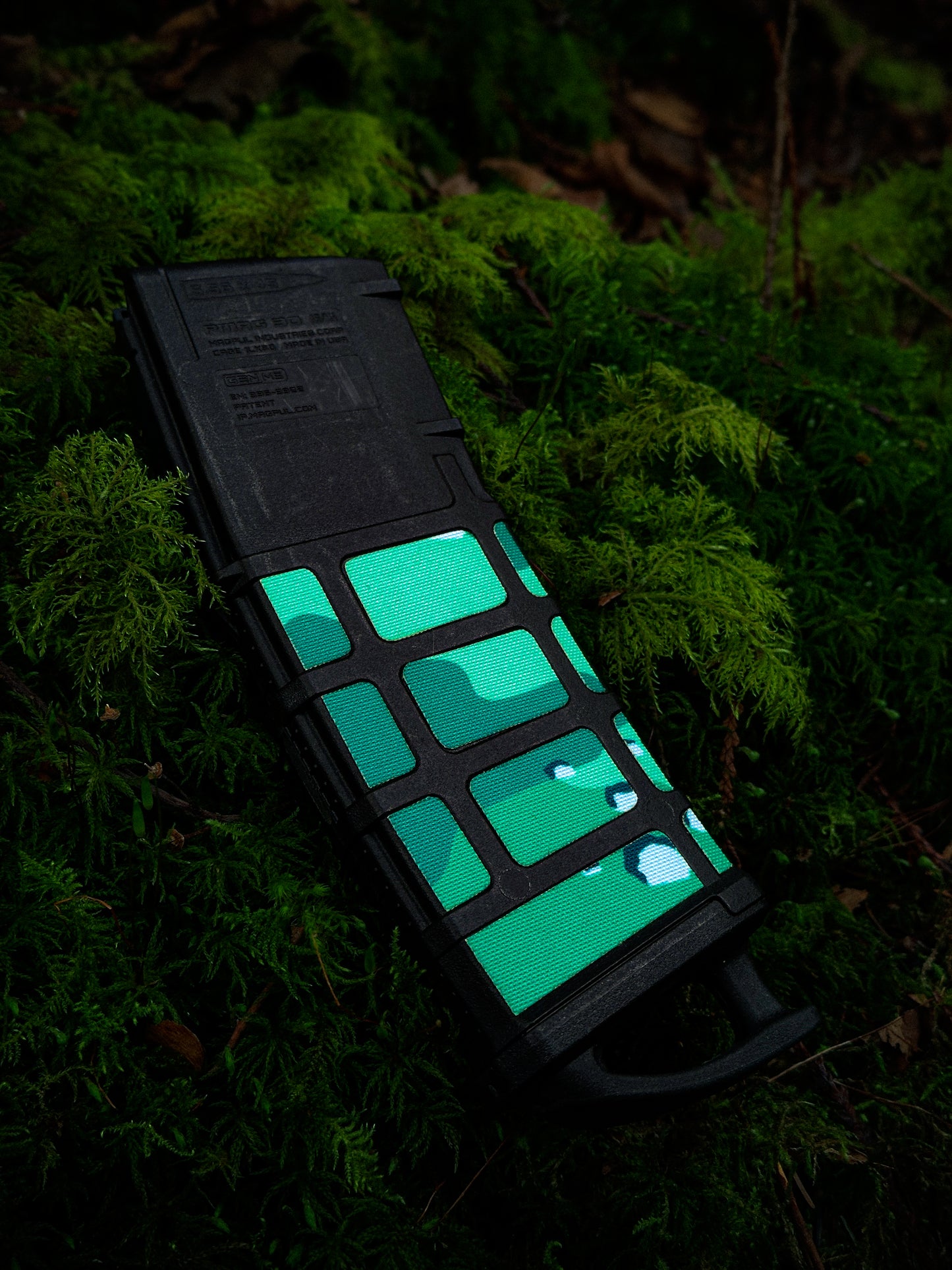 Pixel Skins™ - Mag Wrap - Baja Chip