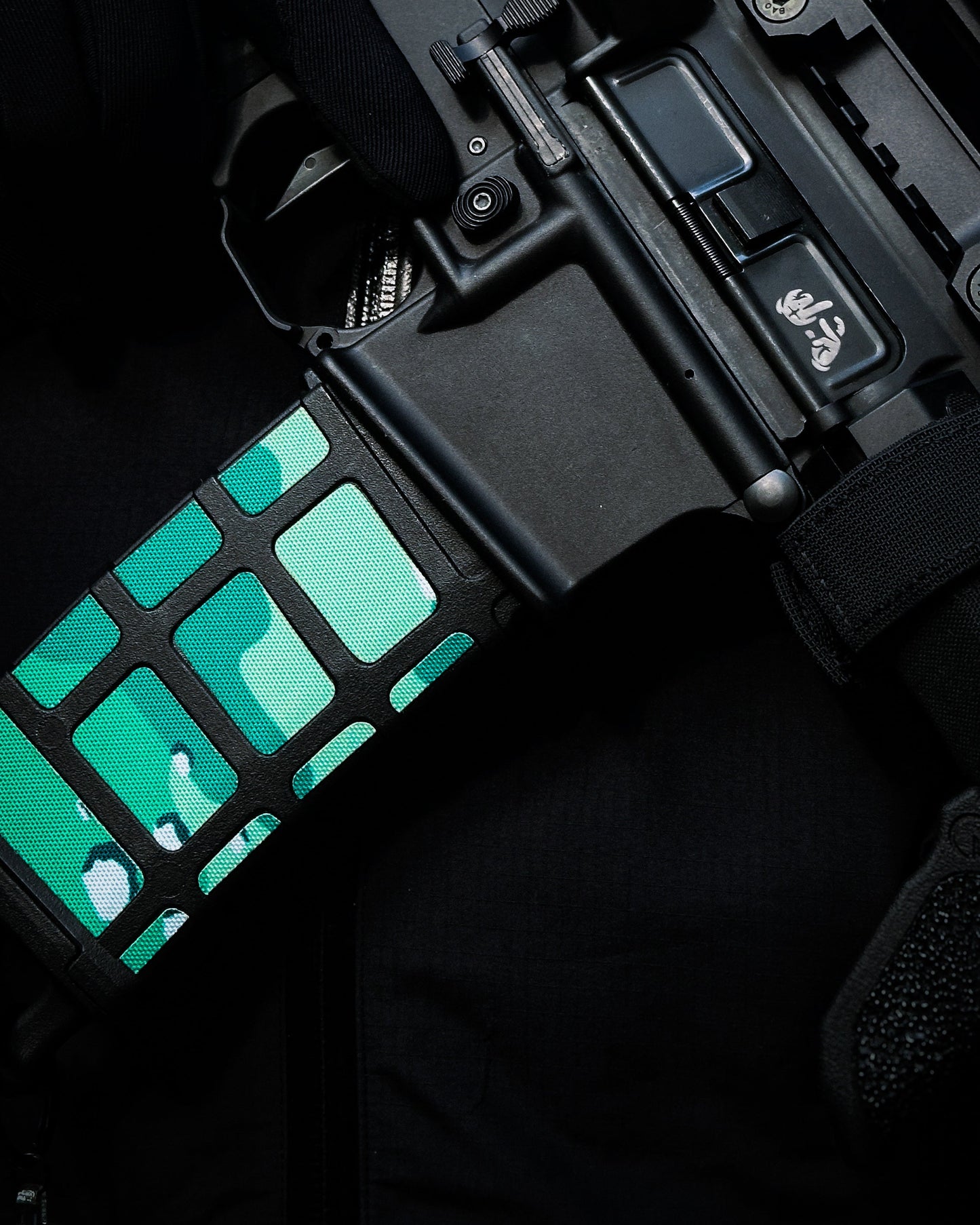 Pixel Skins™ - Mag Wrap - Baja Chip